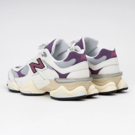 New Balance - 9060ESC -  Sea Salt/Scorpio