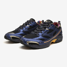Mizuno - MXR Osaka Night  Black/ Cadmium Orange - D1GA251601
