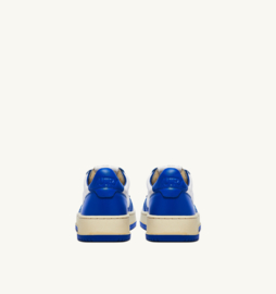 Autry WB15 medalist low leather white/ prince blue