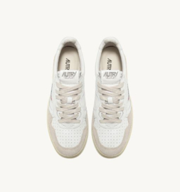 Autry LS33 medalist low leather suede white/ white