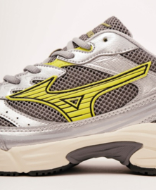 Mizuno - MXR - Quiet Shade / Evening Primrose / Cedar