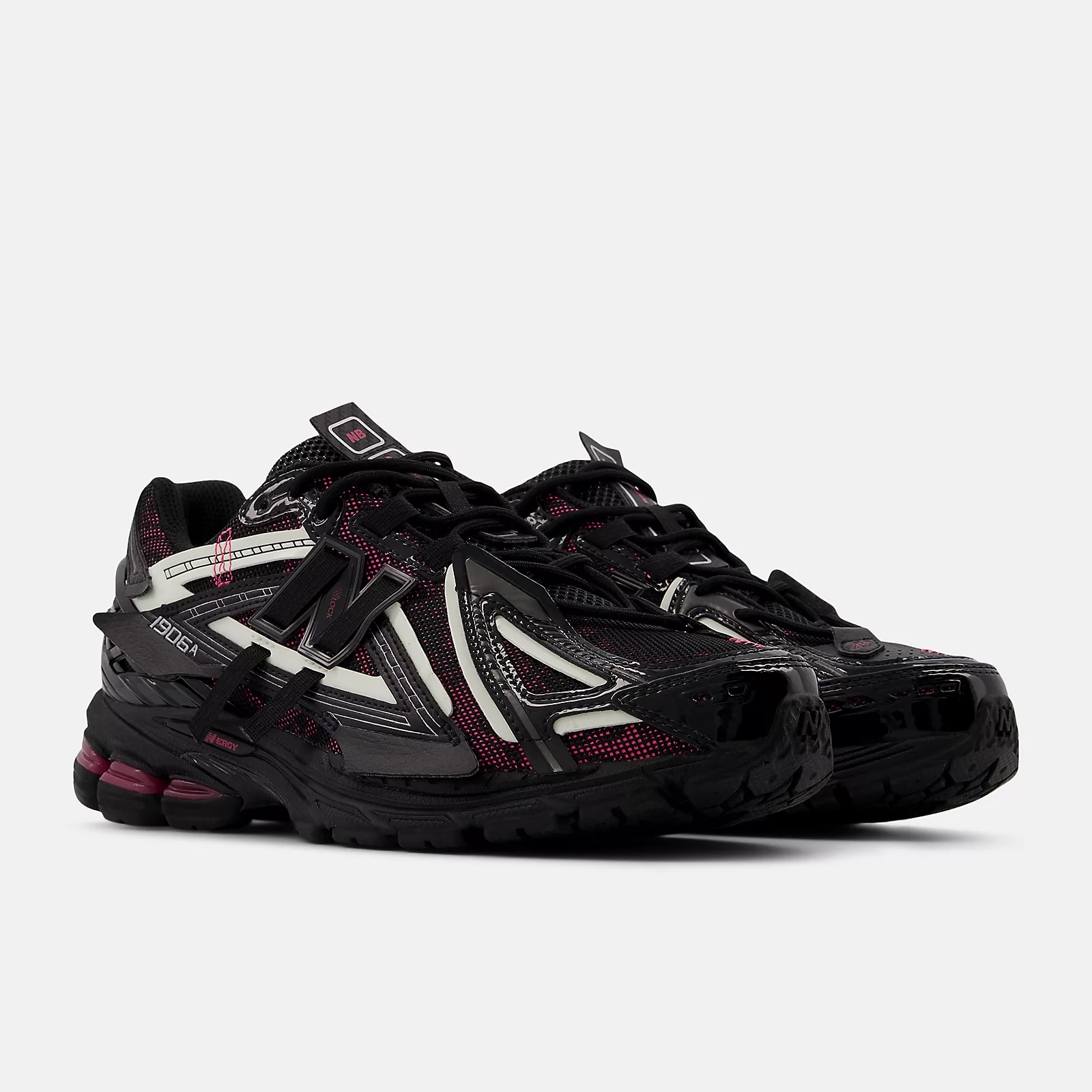 New Balance - 1906AD - Black / Dragon Berry / White