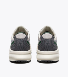 Diadora - Mythos Star - Light Grey / Metallic