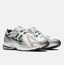 New Balance M1906REU - Silver Metallic / Nightwatch Green/ Sea Salt
