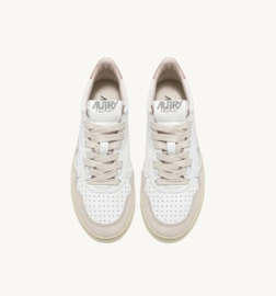 Autry LS37 medalist low leather suede white/ powder