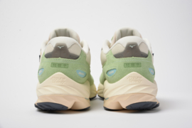 Mizuno WAGASHI A KIZUNA PACK - Wave Rider β  - Smoke green