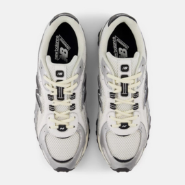 New Balance - 204L - Silver Metallic / Black