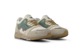 KARHU ARIA 95 "MÖLKKY PACK" TURTLEDOVE / ICEBERG GREEN F803128