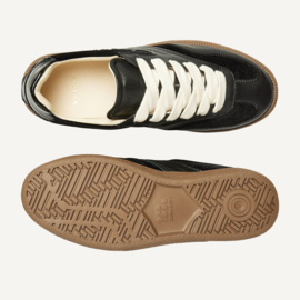 Nubikk - Ray Owen Studs - Black