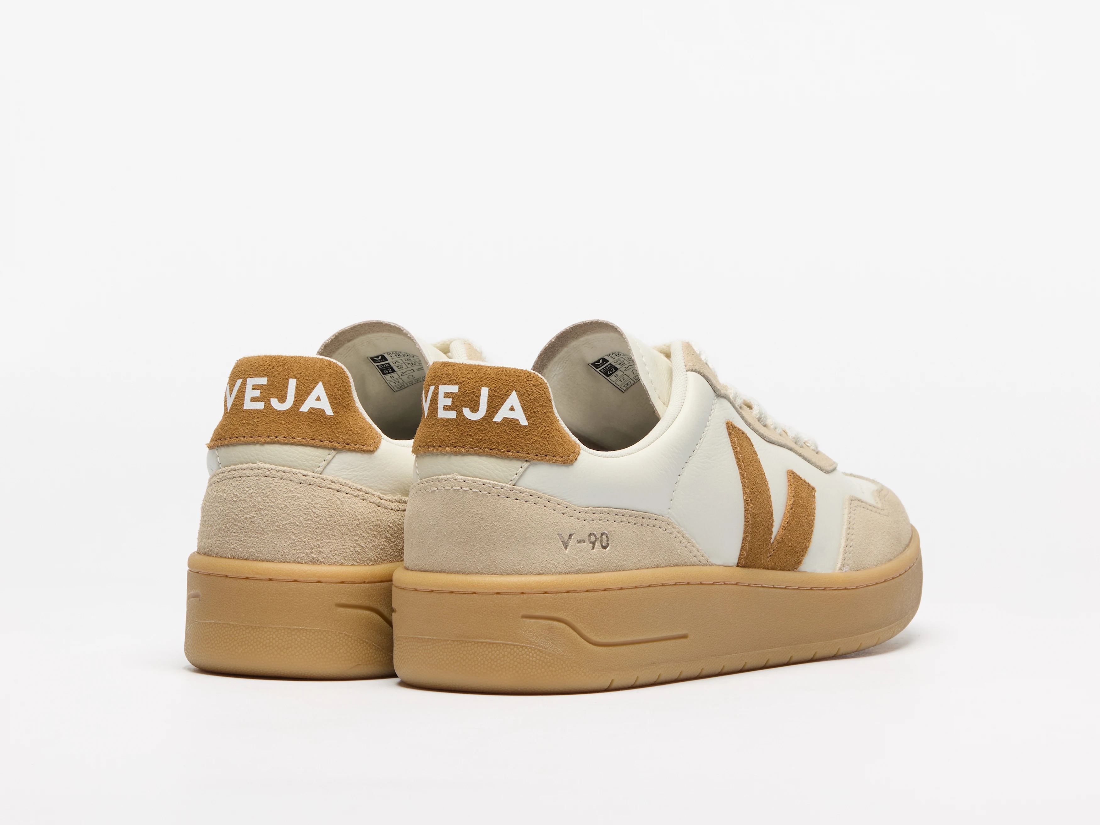 Veja - V-90 Leather Pure Camel / Almond Natural