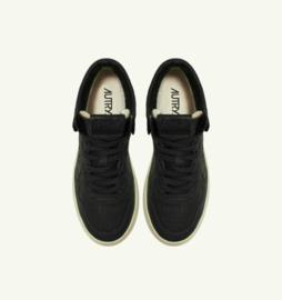 Autry GG05 medalist mid black goatskin