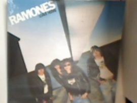 RAMONES