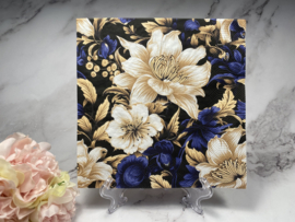 Maki blauw paars beige bloemen servet nr M725