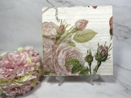 Medaillon  knutsel servet nr HM202  2x2 afb.