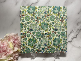 PPD groene bloemen en kleine vogel servet nr H103