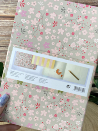 2 notitie boekjes streep en bloemen set A5