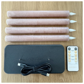 Led set |  4 roze led kaarsen + oplaadstation + ab