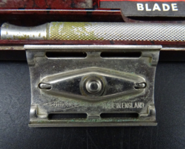 British Gillette razor in box WW2