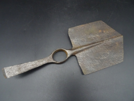 British entrenching tool 1914