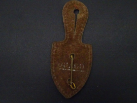 Chest insignia French 6th cuirassier regt. (2)