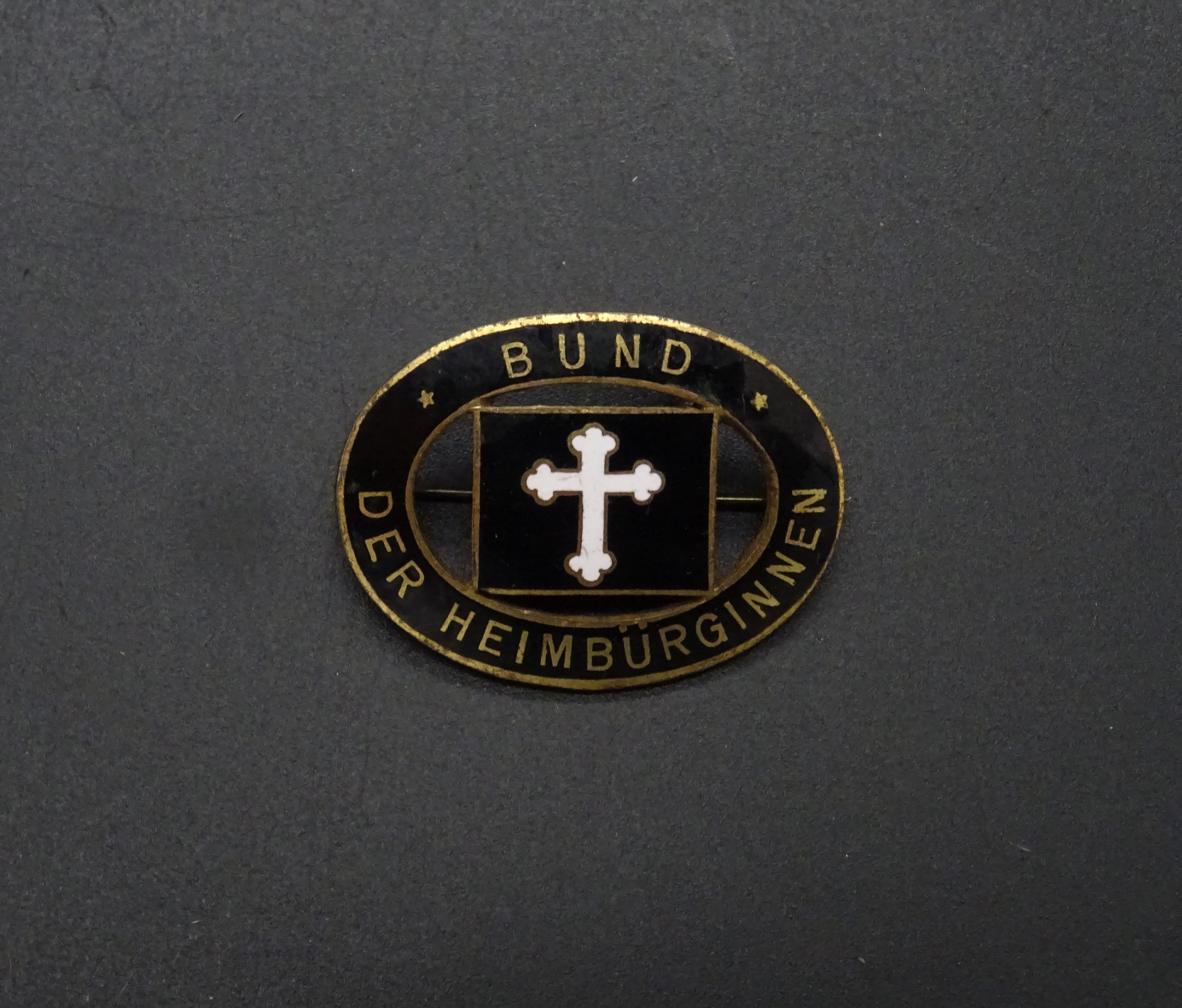 Membership brooch Bund der Heimbürginnen