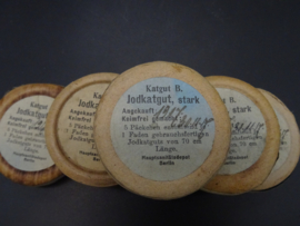 German WW1 medical suture  'Jodkatgut'