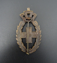 Belgian 1940-1945 Red Cross Badge