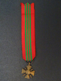 French Croix de Guerre 1939 miniature