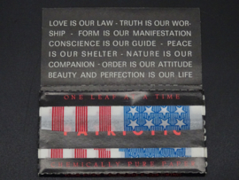 Patriotic rolling papers black - 1970's