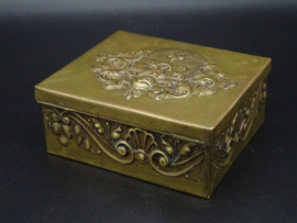 Brass jewelry or cigar box