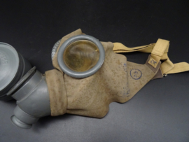 Belgian Sacic AG9 Civil Gas Mask WW2