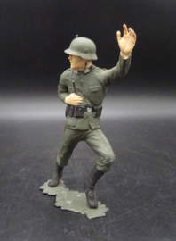 Marx six inch soldiers - German
