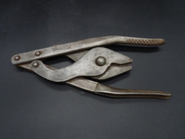 British wire cutters 1944