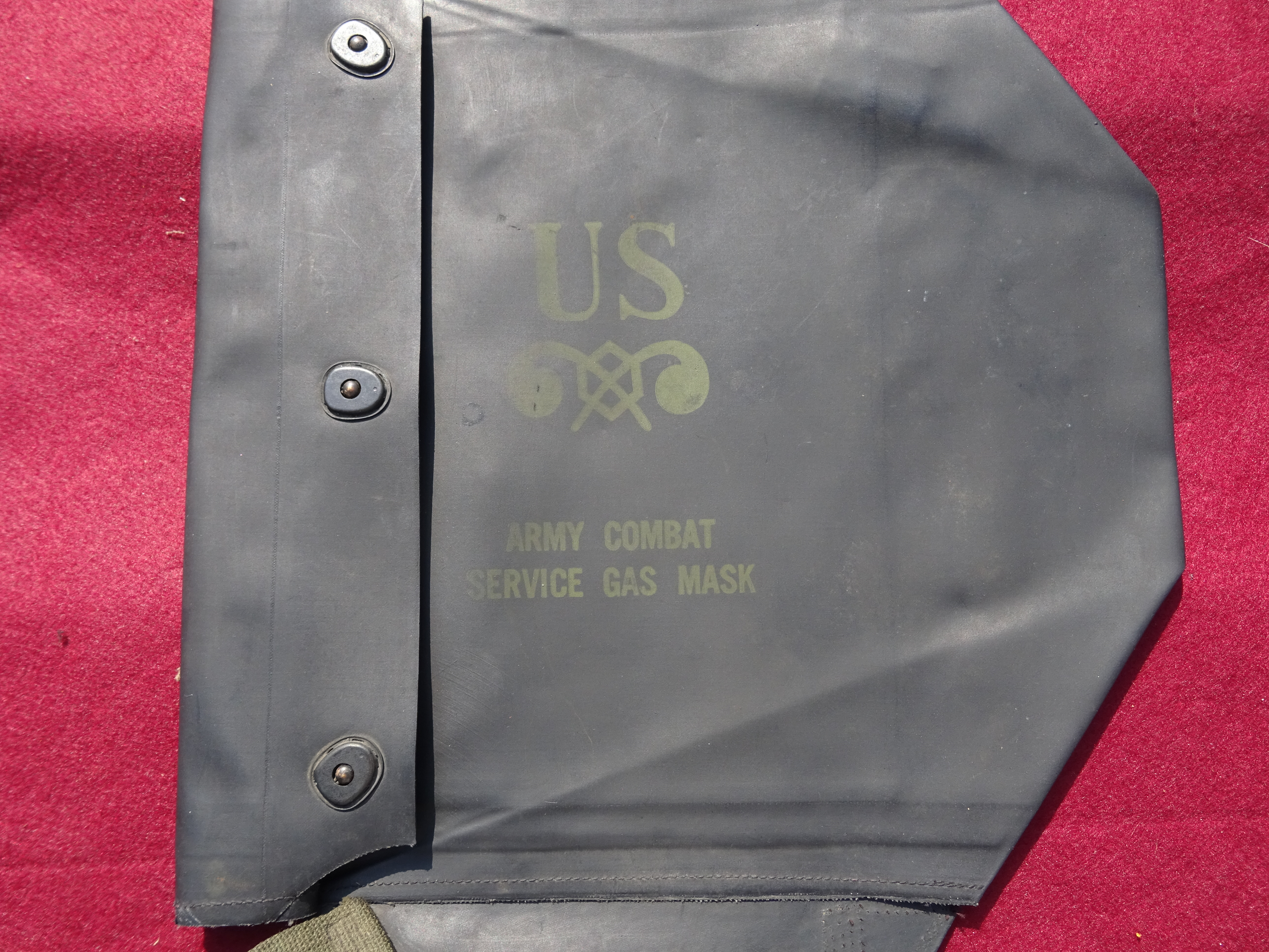 US Army Combat Service Gas Mask WW2