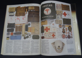 Militaria collectors guide Joe Lyndhurst 1983