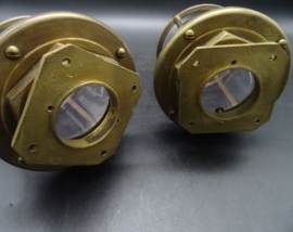 Ceiling or wall ship lamps