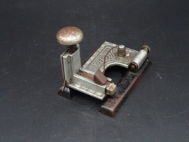 1930's German Floris stapler