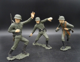 Marx six inch soldiers - German