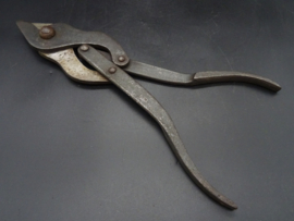 British wire cutters W.T.