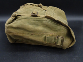 British P37 Small Pack