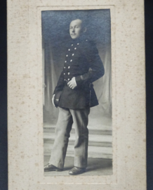 Studio photograph, Belgian soldier