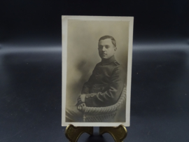 German postcard Verwundetenabzeichen