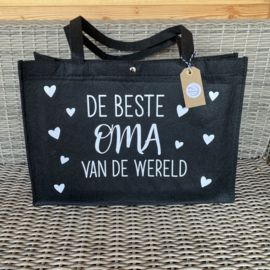 Vilten tas De beste OMA van de wereld