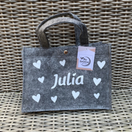 Vilten tas voor JULIA - GRATIS bij aankoop van badponcho met naam Julia