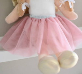 Rokje voor de metoodoll knuffel pop - Roze tule