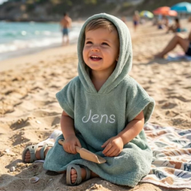 Badponcho met naam - Stone green