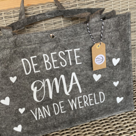 Vilten tas De beste OMA van de wereld