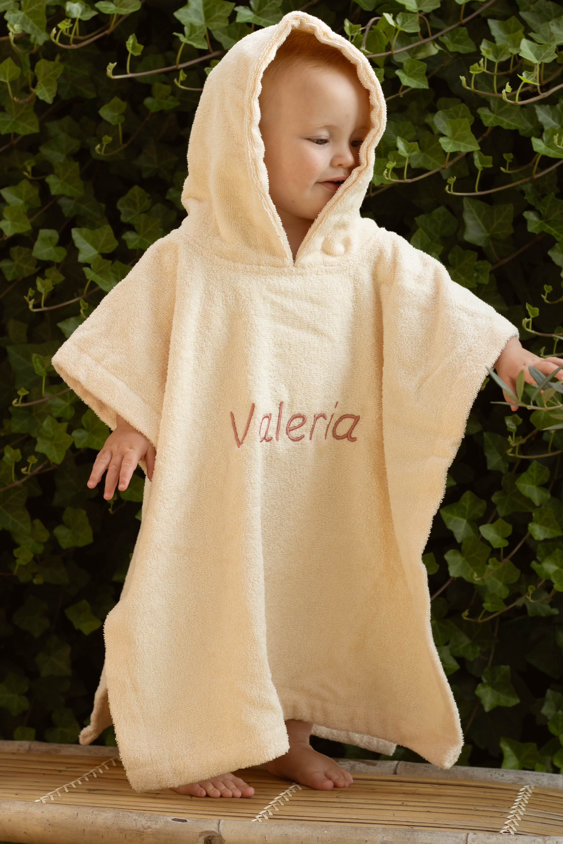 Badponcho met naam  - Beige sandstone