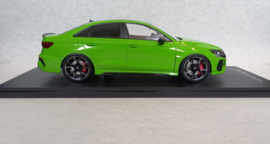 Audi RS3 Limousine - heldergroen - 1/18