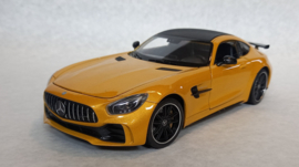 Mercedes AMG GT R - metallic geel - 1/24